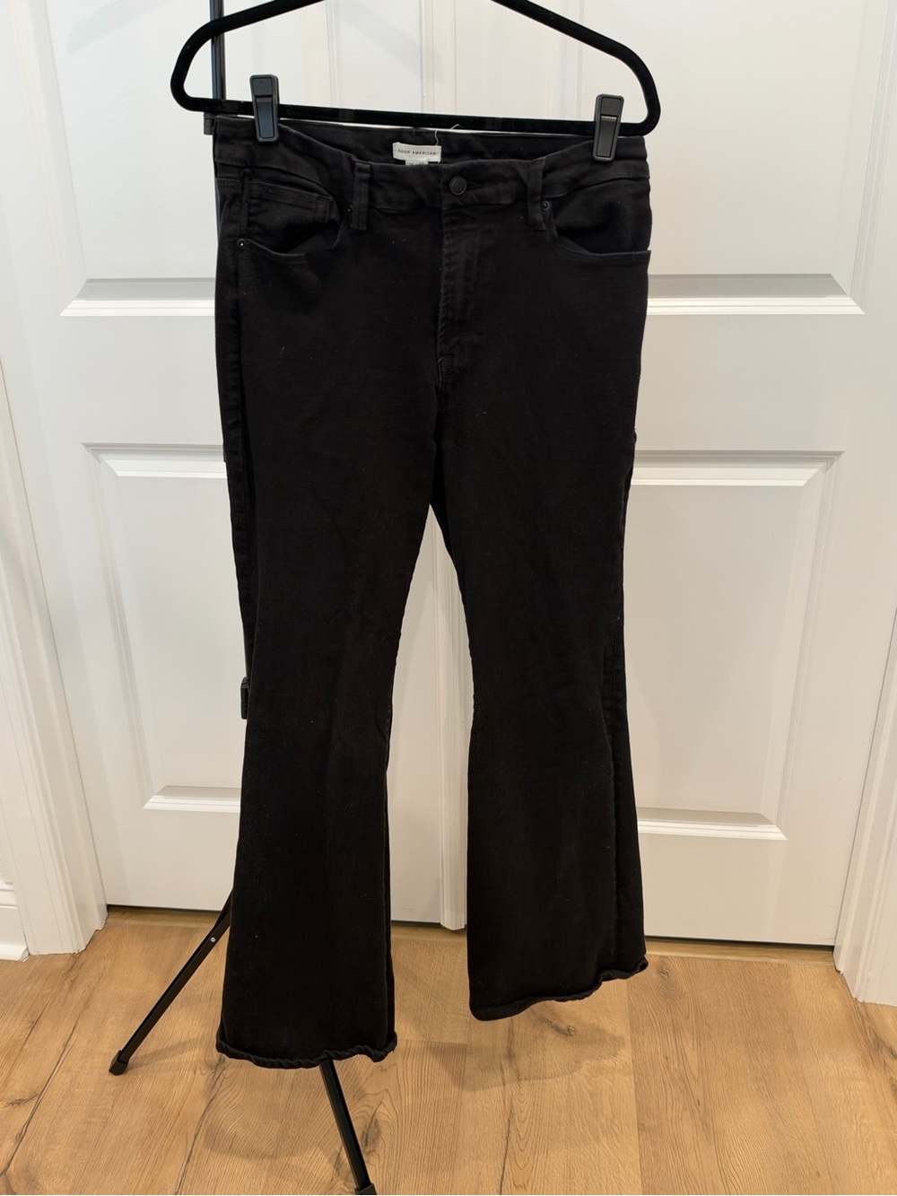 Good American Black Women's Flared Jeans